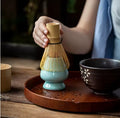 brosse mélangeuse au thé vert en matcha